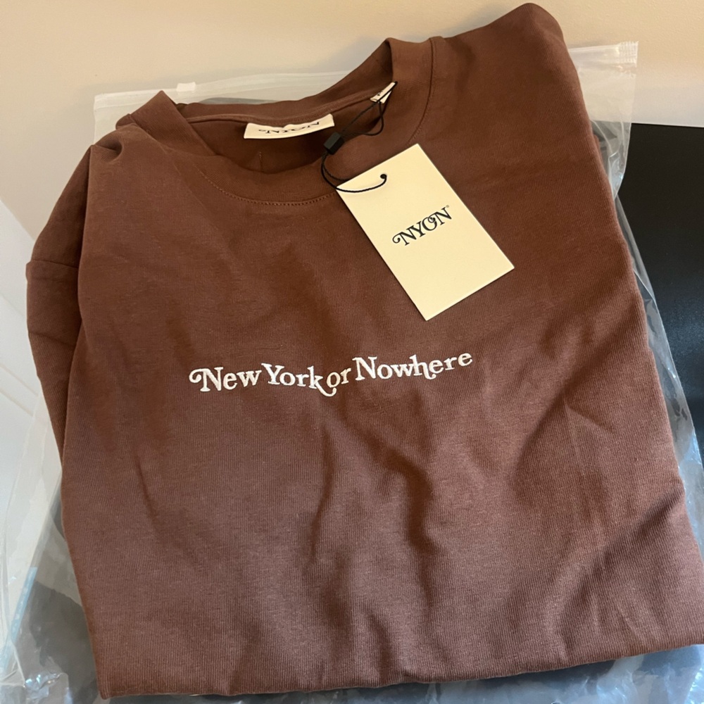 New York or Nowhere SIGNATURE T-SHIRT Brand new Graphic Tee NYC only Unisex
